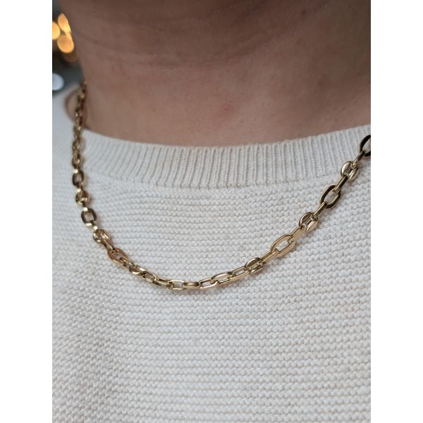 Fancy Link Necklace in 14k Yellow Gold Image 4 Conti Jewelers Endwell, NY