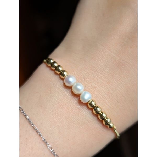 Sterling Silver Yellow Gold Plated Fresh Water Cultured Pearl Bolo Bracelet Image 2 Conti Jewelers Endwell, NY