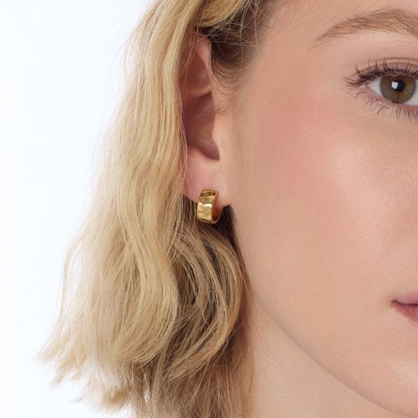 Mirage Reflect Hoop Earrings in Sterling Silver Image 2 Conti Jewelers Endwell, NY