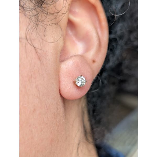 14K Yellow Gold Stud Earrings Conti Jewelers Endwell, NY