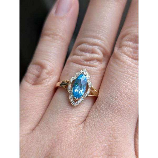 14K White Gold Halo Ring Image 2 Conti Jewelers Endwell, NY