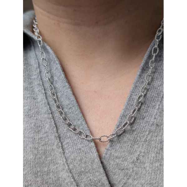 Cassie Cable Oval Link Chain in Sterling Silver, 20" Image 2 Conti Jewelers Endwell, NY