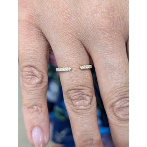 1/5th Ct. tw. Diamond Open Wedding Band in 14k Yellow Gold Image 2 Conti Jewelers Endwell, NY