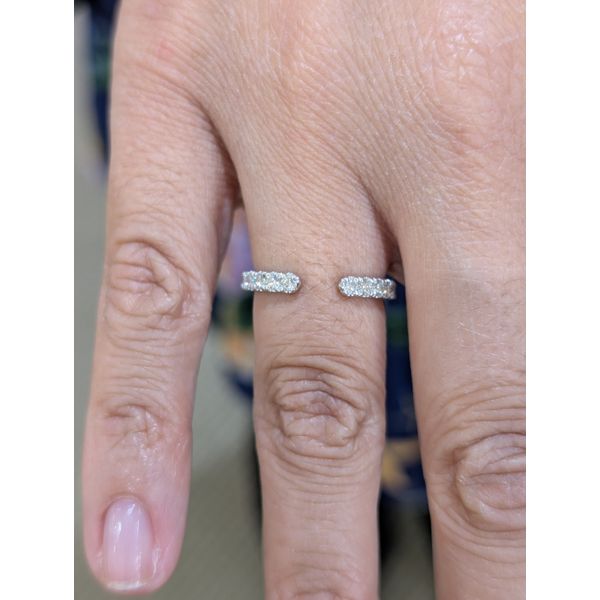1/3 Ct. tw. Diamond Open Wedding Band in 14k White Gold Image 2 Conti Jewelers Endwell, NY