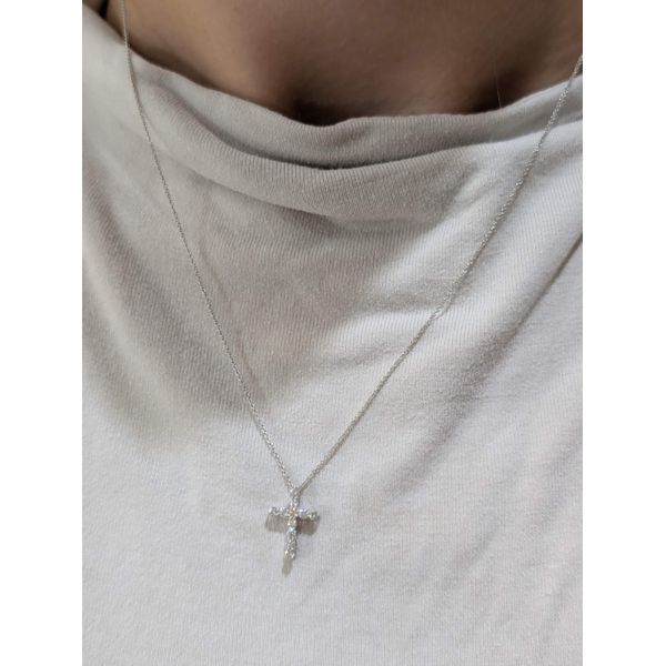 Necklace Image 2 Conti Jewelers Endwell, NY