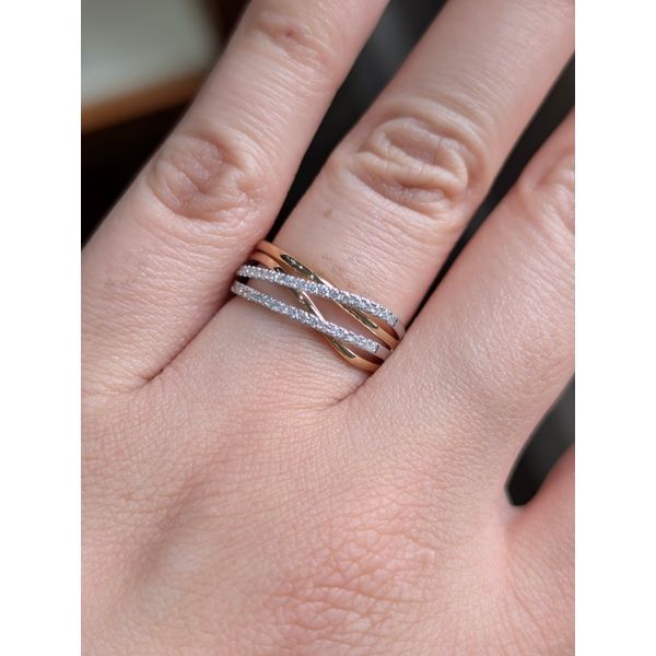 .21 Ctw. Diamond Criss-Cross Fashion Ring in 14k Gold Image 2 Conti Jewelers Endwell, NY