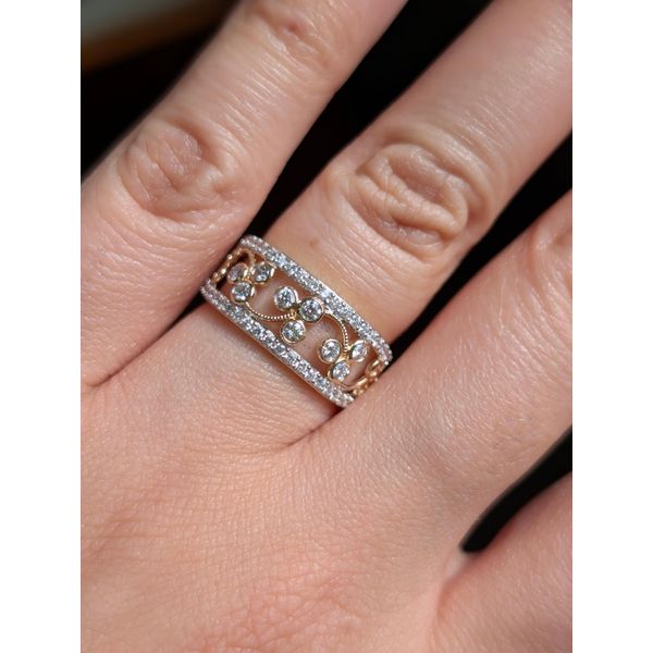1/2 Ctw. Diamond Vintage-Inspired Ring in 14k Yellow Gold Image 3 Conti Jewelers Endwell, NY