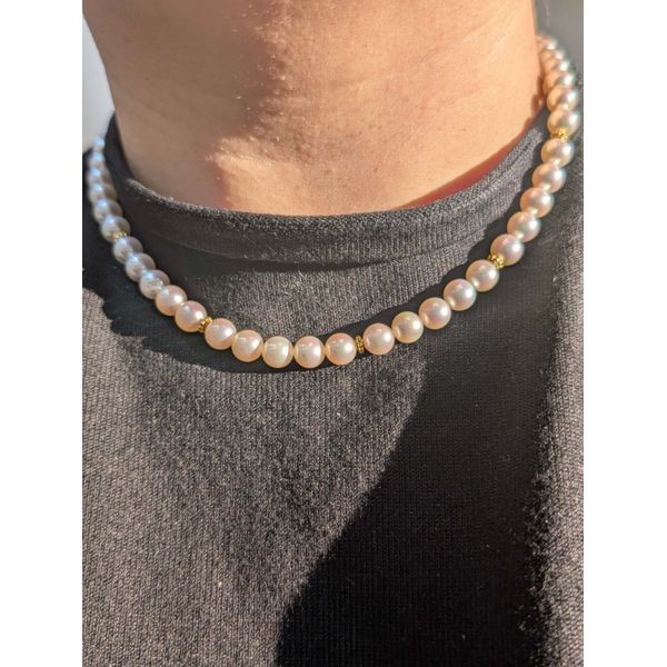 18k Yellow Gold 7–7.75mm Japanese Cultured Pearl Necklace with Rondelles Image 2 Conti Jewelers Endwell, NY
