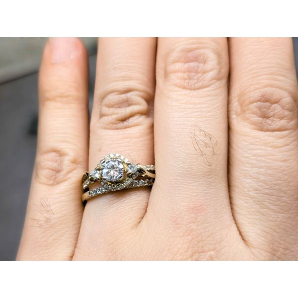 Forever Elegant™ 1/4 Ctw. Diamond Wedding Band in 14K Gold Image 3 Conti Jewelers Endwell, NY