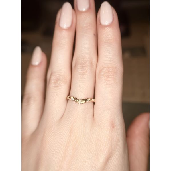 14k YG 0.09cttw Dia Filigree Wedding Band Sz 6.5 Image 2 Conti Jewelers Endwell, NY