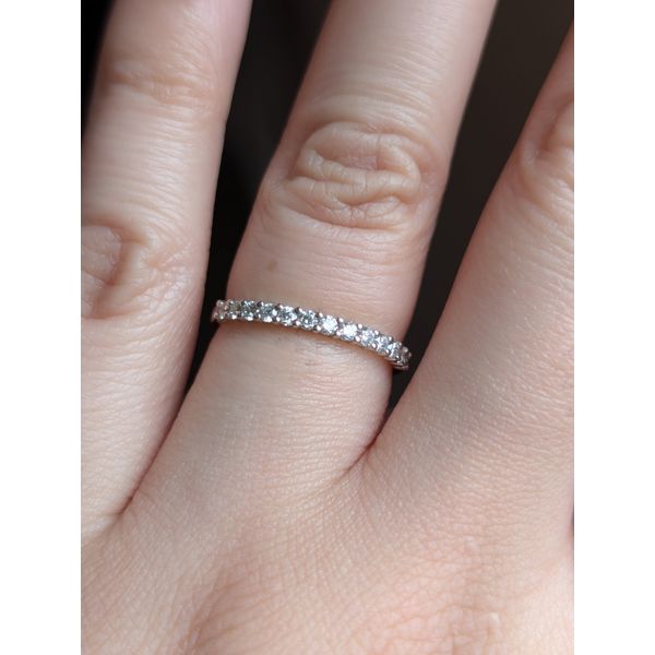 1/4 Ctw. Diamond Wedding Band in 14K White Gold Image 2 Conti Jewelers Endwell, NY