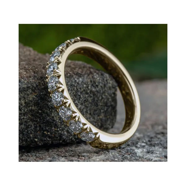 3/4 Ctw. Lab-Grown Diamond Wedding Band in 14k Yellow Gold Image 2 Conti Jewelers Endwell, NY