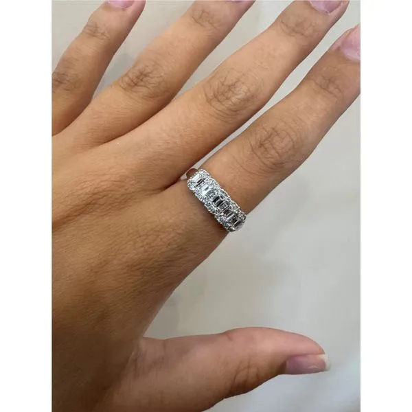 1cttw Diamond Ring in 14k White Gold Image 2 Conti Jewelers Endwell, NY