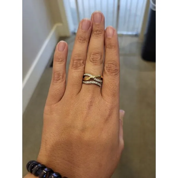 14k Yellow & White Gold 0.36cttw Diamond Wavy Ring Image 2 Conti Jewelers Endwell, NY