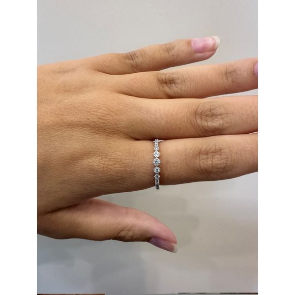 14k White Gold 0.13cttw Diamond Milgrain Ring Sz 6.5 Image 2 Conti Jewelers Endwell, NY