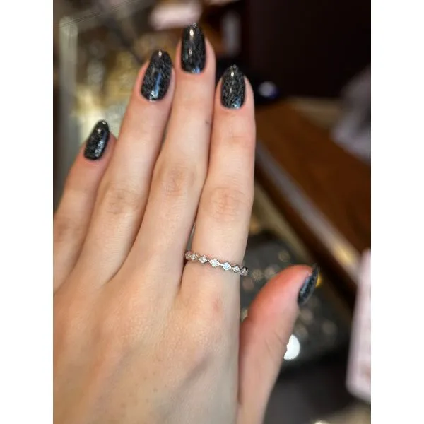 Sterling Silver 0.1cttw Diamond Kite Shapes Ring Sz 7 Image 2 Conti Jewelers Endwell, NY