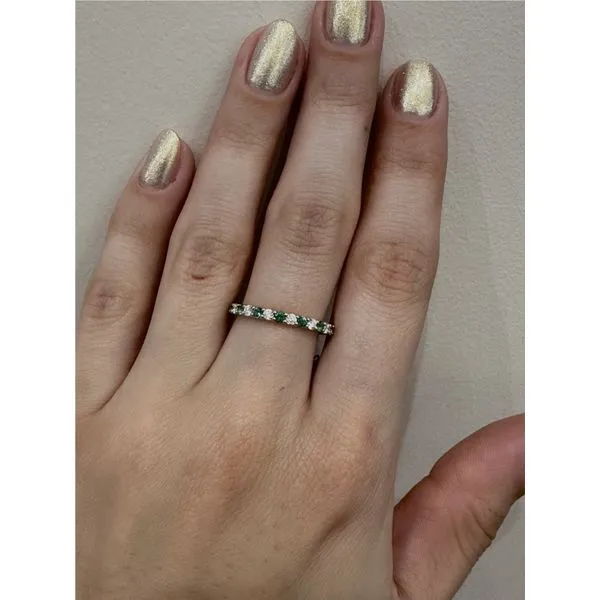 14K Yg .27Cttw Dia & .25Cttw Em Wedding Bands Sz 6.5 Image 3 Conti Jewelers Endwell, NY