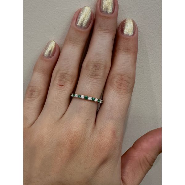 14K Yg .27Cttw Dia & .25Cttw Em Wedding Bands Sz 6.5 Image 3 Conti Jewelers Endwell, NY