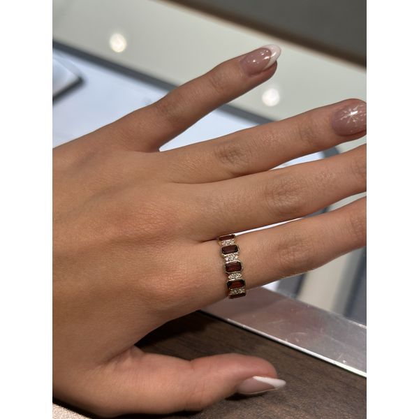 1.74ct. tw. Garnet & Diamond Ring in 14k Yellow Gold Image 4 Conti Jewelers Endwell, NY