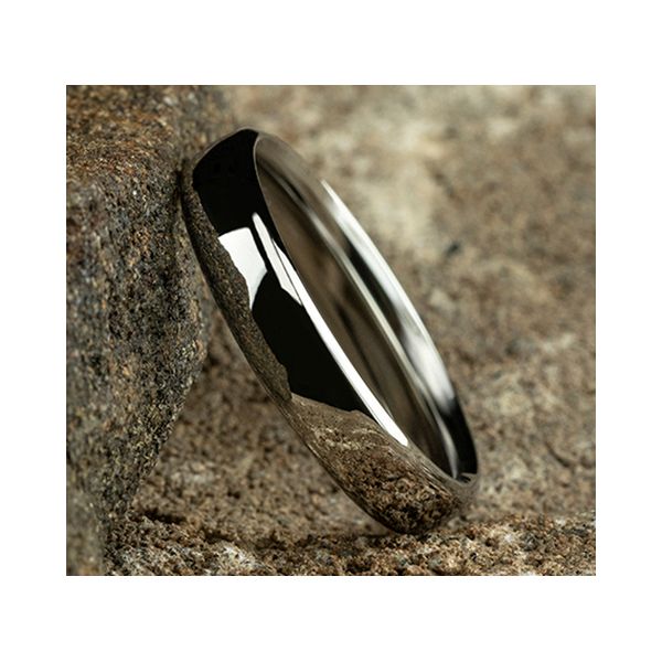 Men's 4.5mm European Comfort Fit Wedding Band in Cobalt Image 2 Conti Jewelers Endwell, NY