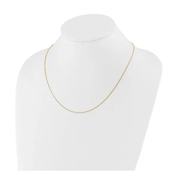 .7mm Adjustable Baby Box Chain in 14k Yellow Gold, 22