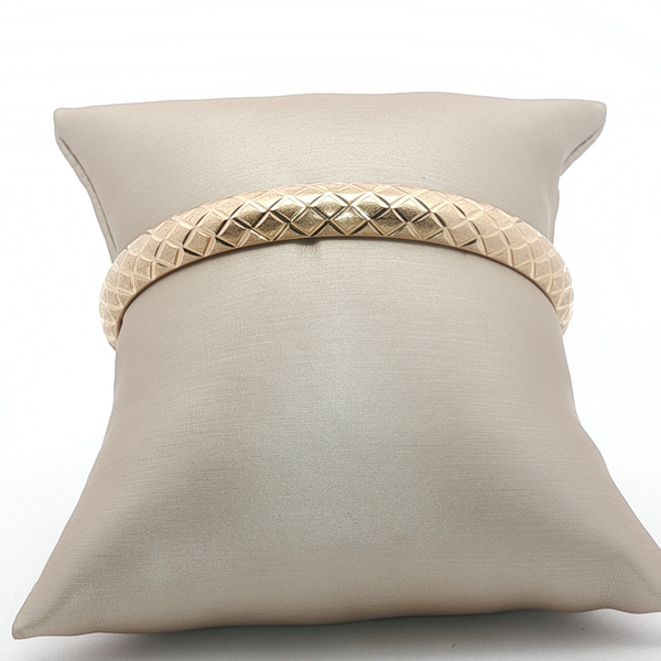 14k Yellow Gold Engraved Bangle Conti Jewelers Endwell, NY