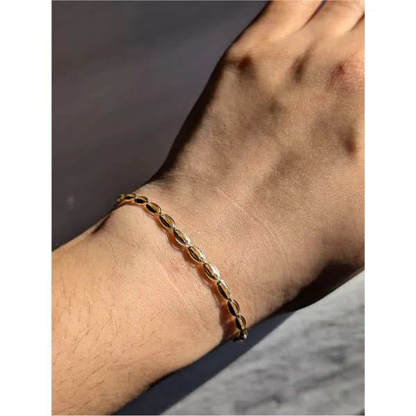 Oval Link Chain Bracelet in 14k Yellow Gold Image 3 Conti Jewelers Endwell, NY