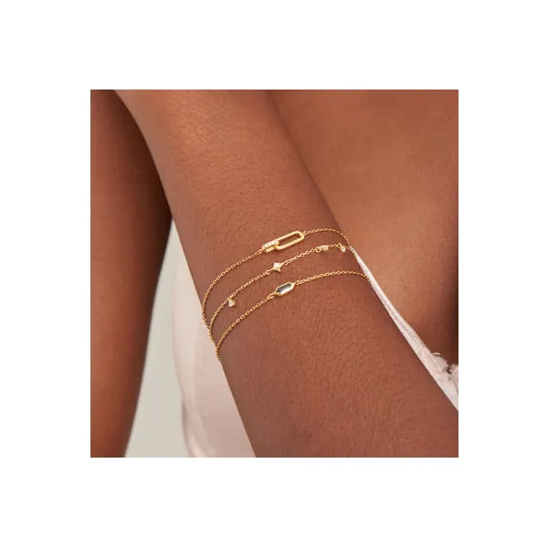 Glam Interlock Bracelet in Yellow Gold Image 2 Conti Jewelers Endwell, NY