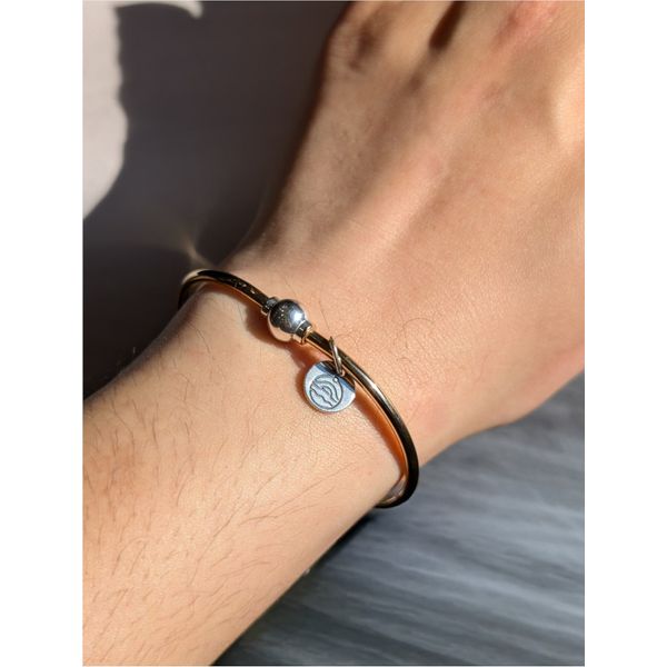 Classic Single Ball Cape Cod Bracelet in 14k Yellow Gold Fill and Sterling Silver, 6.5