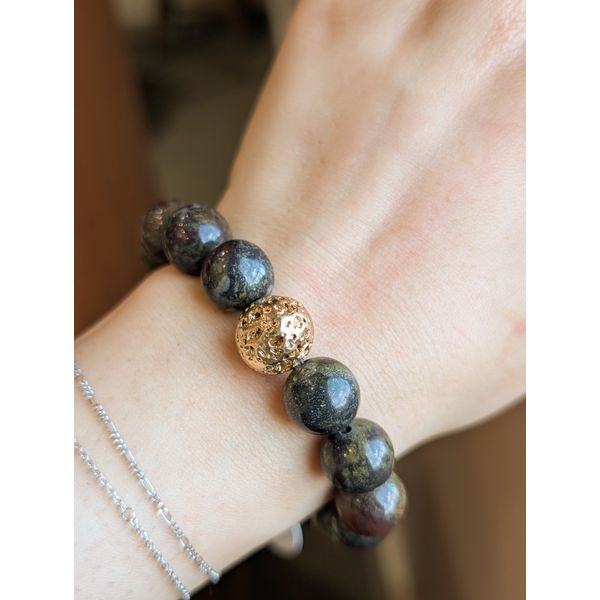 Kendley 24 Green Image 2 Conti Jewelers Endwell, NY