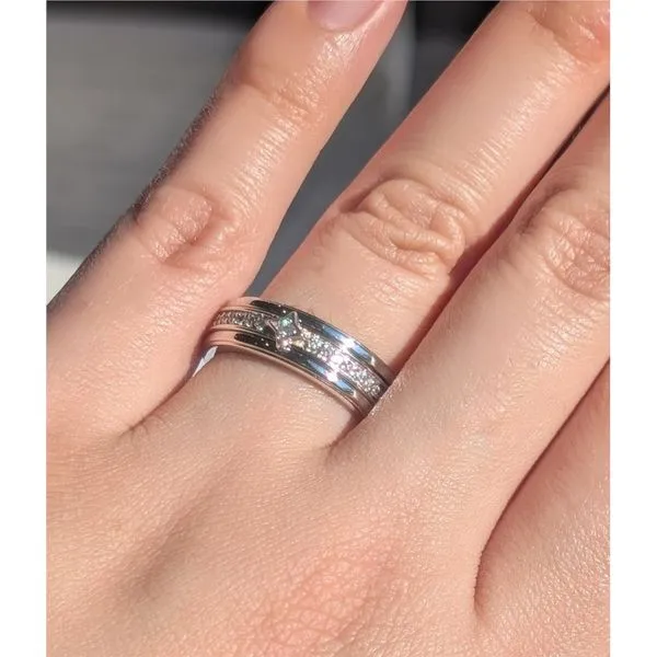 Céleste Astoria Starburst Pavé Spinner Ring in Sterling Silver Image 2 Conti Jewelers Endwell, NY