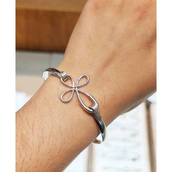 Convertible Cross Clasp in Sterling Silver Image 2 Conti Jewelers Endwell, NY