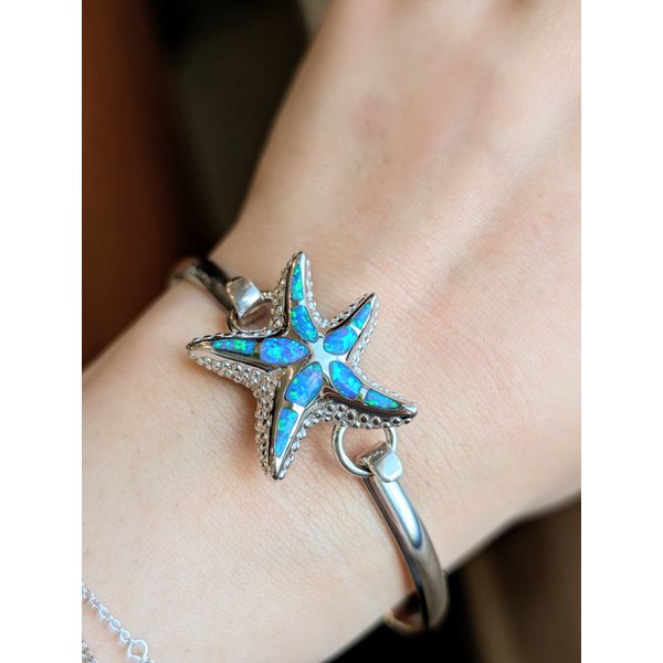 Starfish Convertible Clap in Sterling Silver Image 2 Conti Jewelers Endwell, NY