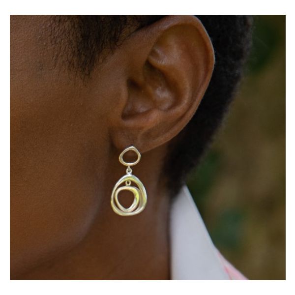 Coast Shore Double Link Sandblast Drop Earrings Image 2 Conti Jewelers Endwell, NY