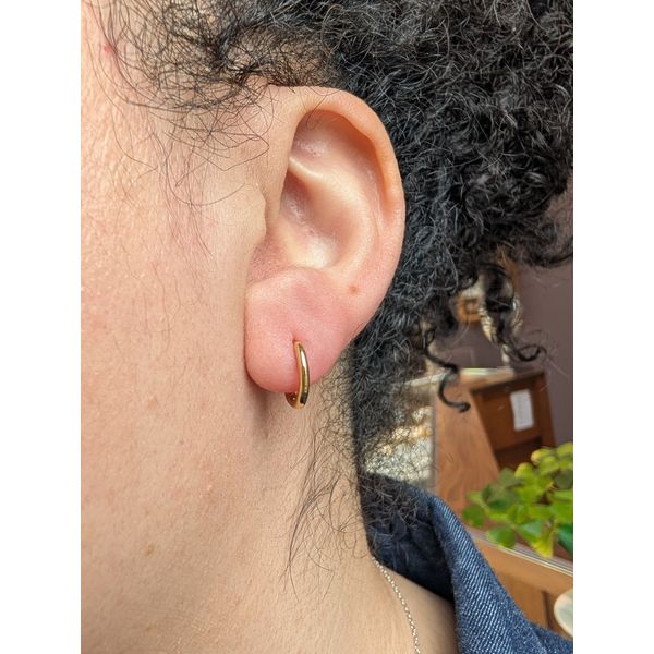 Smooth Huggie Hoop Earrings in Yellow Gold Image 2 Conti Jewelers Endwell, NY