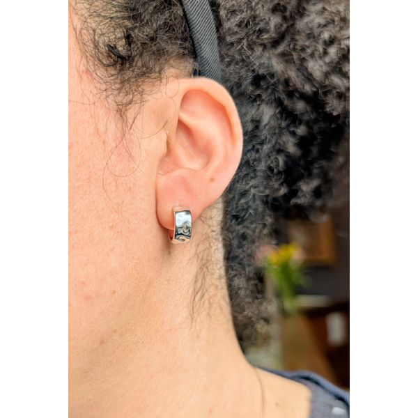 Mirage Reflect Hoop Earrings in Sterling Silver Image 2 Conti Jewelers Endwell, NY