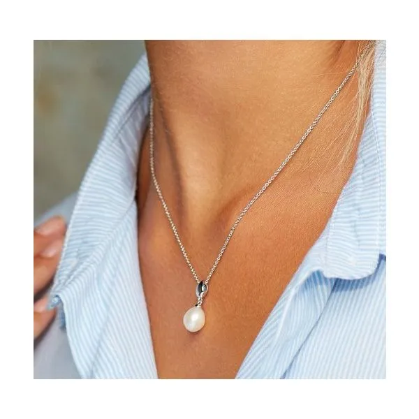 Pebble Pearl Necklace in Sterling Silver Image 2 Conti Jewelers Endwell, NY