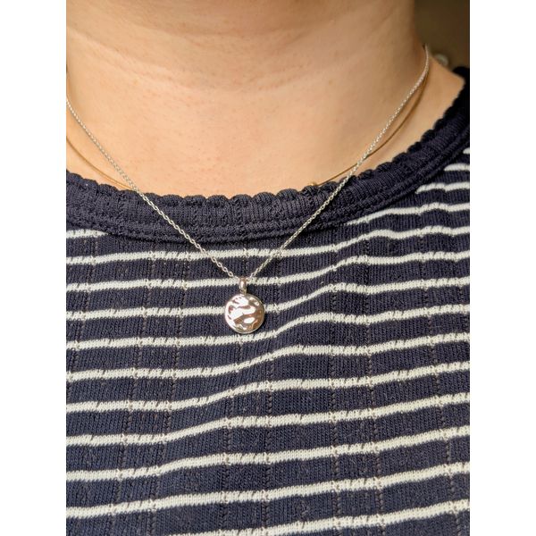 Mirage Reflect Round Disc Mini Necklace in Sterling Silver 18