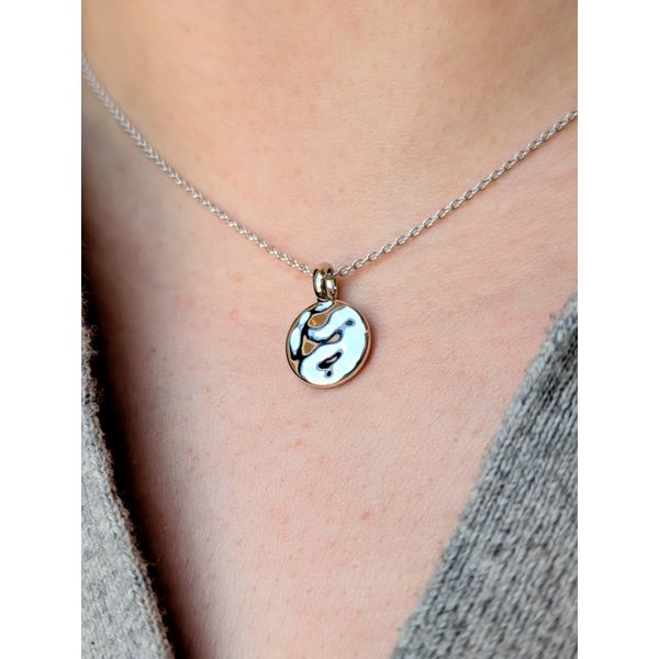 Mirage Reflect Round Disc Mini in Sterling Silver 18" Image 2 Conti Jewelers Endwell, NY