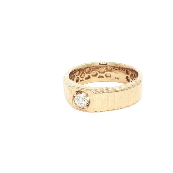 14K Yellow Gold Wedding Band with Round Diamond Center 0.31ctw Image 2 Corinth Jewelers Corinth, MS