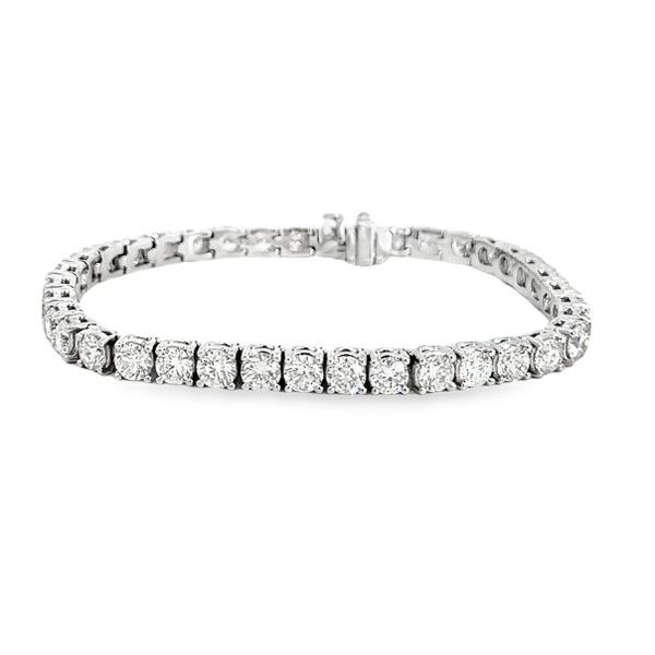 14 Karat White Gold 12.01 ct Round Shape Diamond Tennis Bracelet Corinth Jewelers Corinth, MS