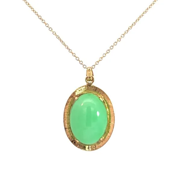 14 Karat Yellow Gold Oval Shape Cabochon Jade with Gold Bezel Vintage Necklace - 18