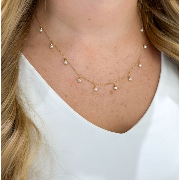 10 Karat Yellow Gold Pearl Drop Station Necklace - 18