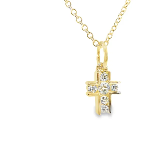 Diamond Pendant Image 2 Cozzi Jewelers Newtown Square, PA