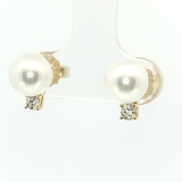 Earrings Image 2 Cozzi Jewelers Newtown Square, PA