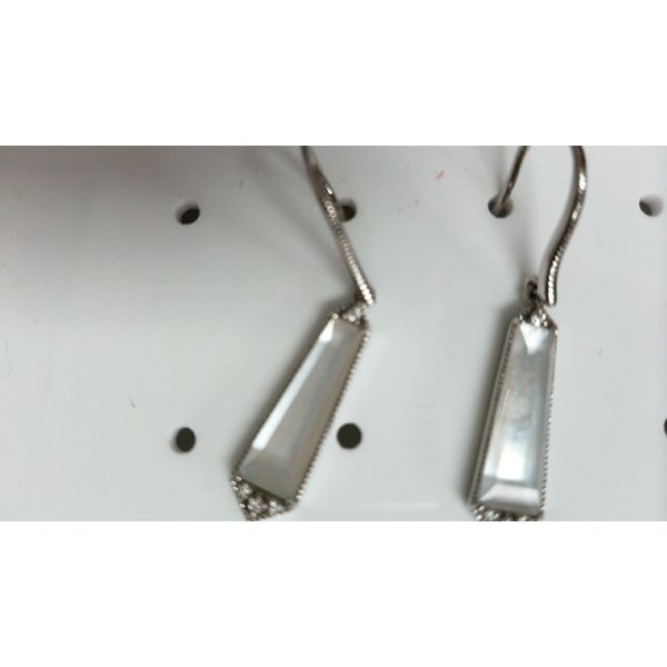 Earrings Cravens & Lewis Jewelers Georgetown, KY