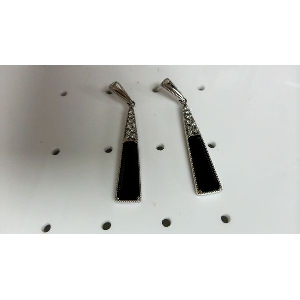 Earrings Cravens & Lewis Jewelers Georgetown, KY