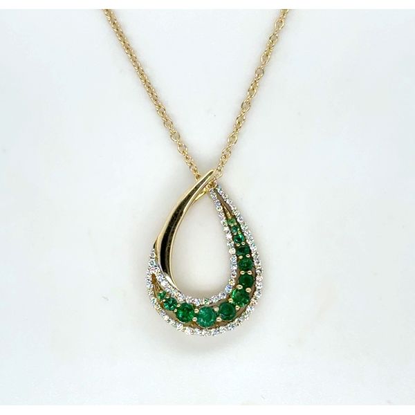 Pendants Crews Jewelry Grandview, MO