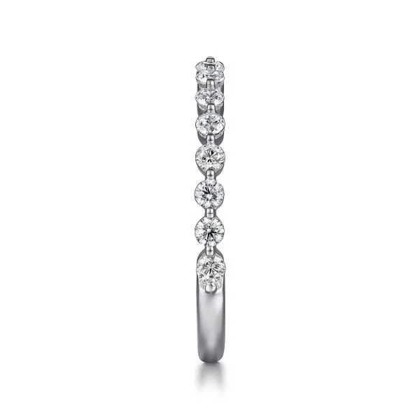Single Prong Ring | 1/2 ctw thumb image 4