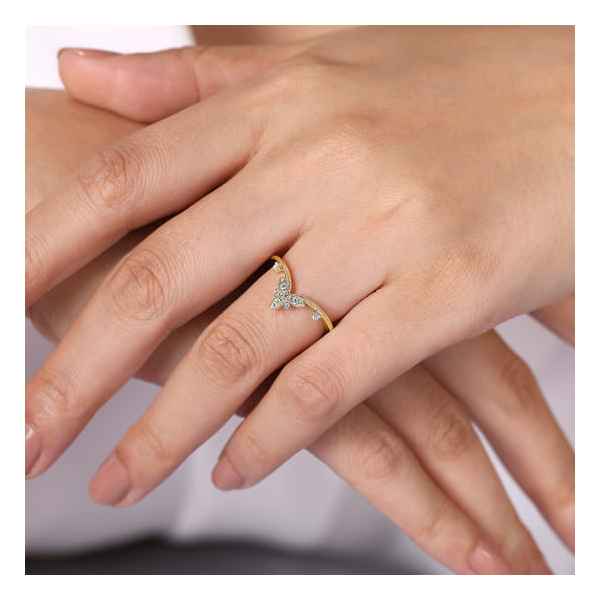 Chevron Band Image 5 David Douglas Diamonds & Jewelry Marietta, GA